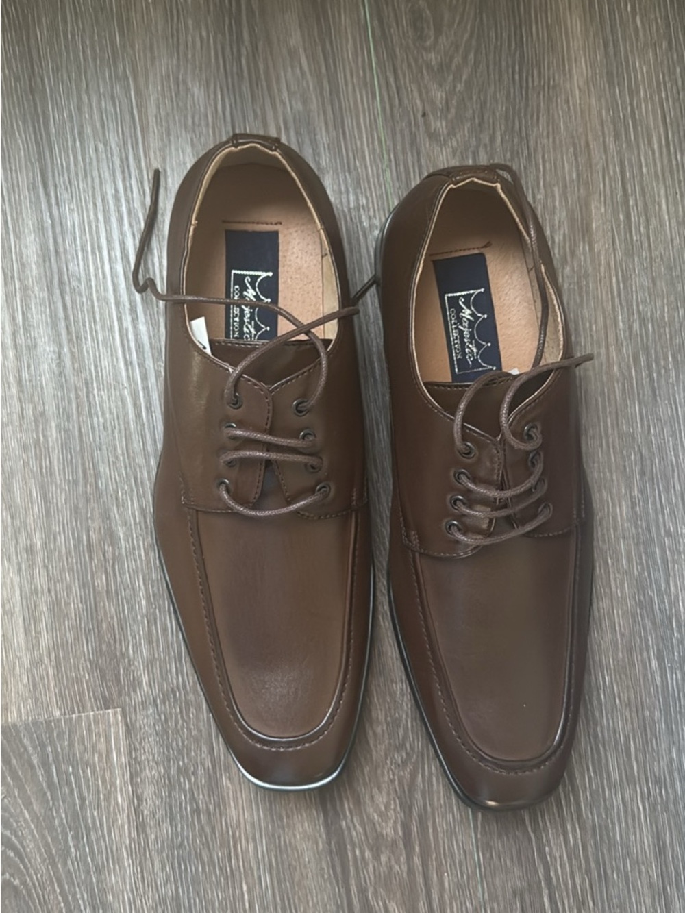 Majestic Brown Leather Derby Oxfords